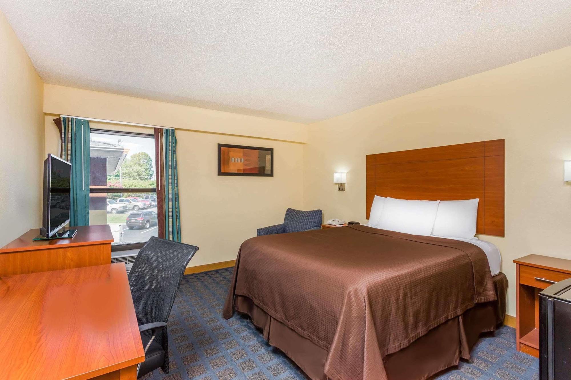 Howard Johnson By Wyndham Spartanburg Expo Center Exteriér fotografie