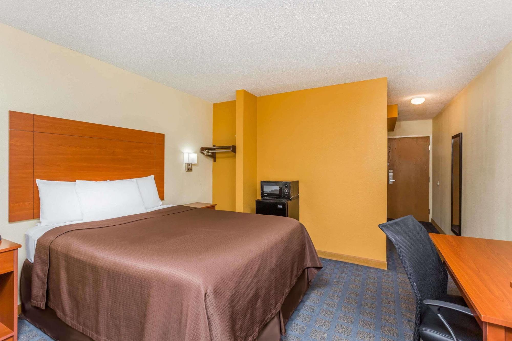 Howard Johnson By Wyndham Spartanburg Expo Center Exteriér fotografie